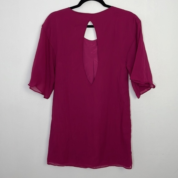 DRESS The Population Fushia Chiffon Mini Dress - Picture 5 of 10